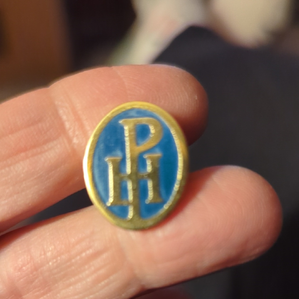 PH Pin School Pin?
